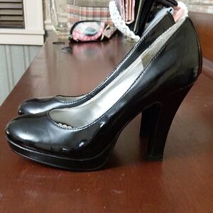 Unlisted Black Patent Vintage Pin-up Style Heels Size 5.5